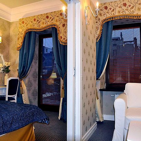 Sleepwalker Boutique Suites Wrocław Buitenkant foto