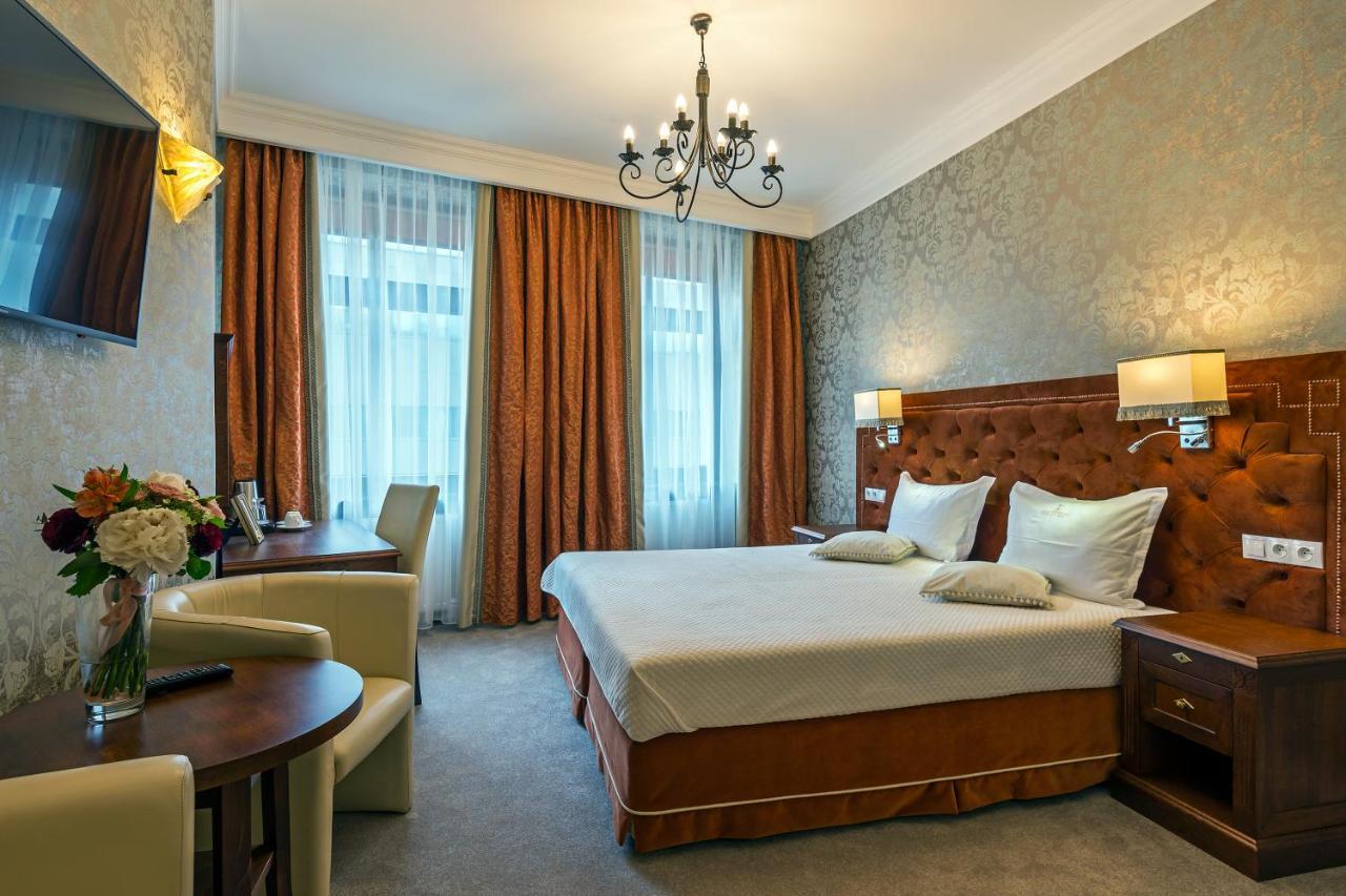 Sleepwalker Boutique Suites Wrocław Buitenkant foto