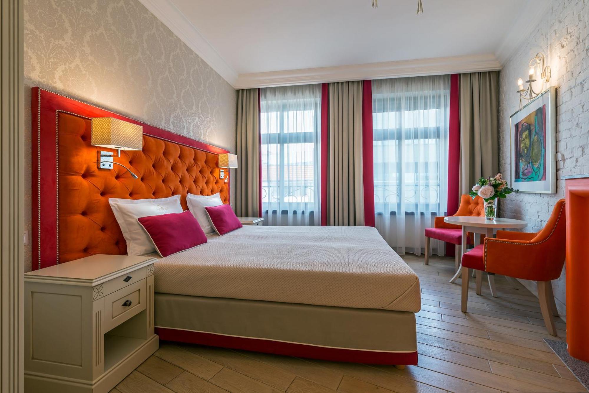 Sleepwalker Boutique Suites Wrocław Buitenkant foto