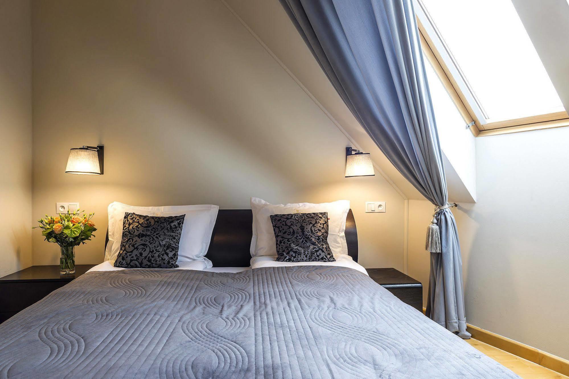 Sleepwalker Boutique Suites Wrocław Buitenkant foto