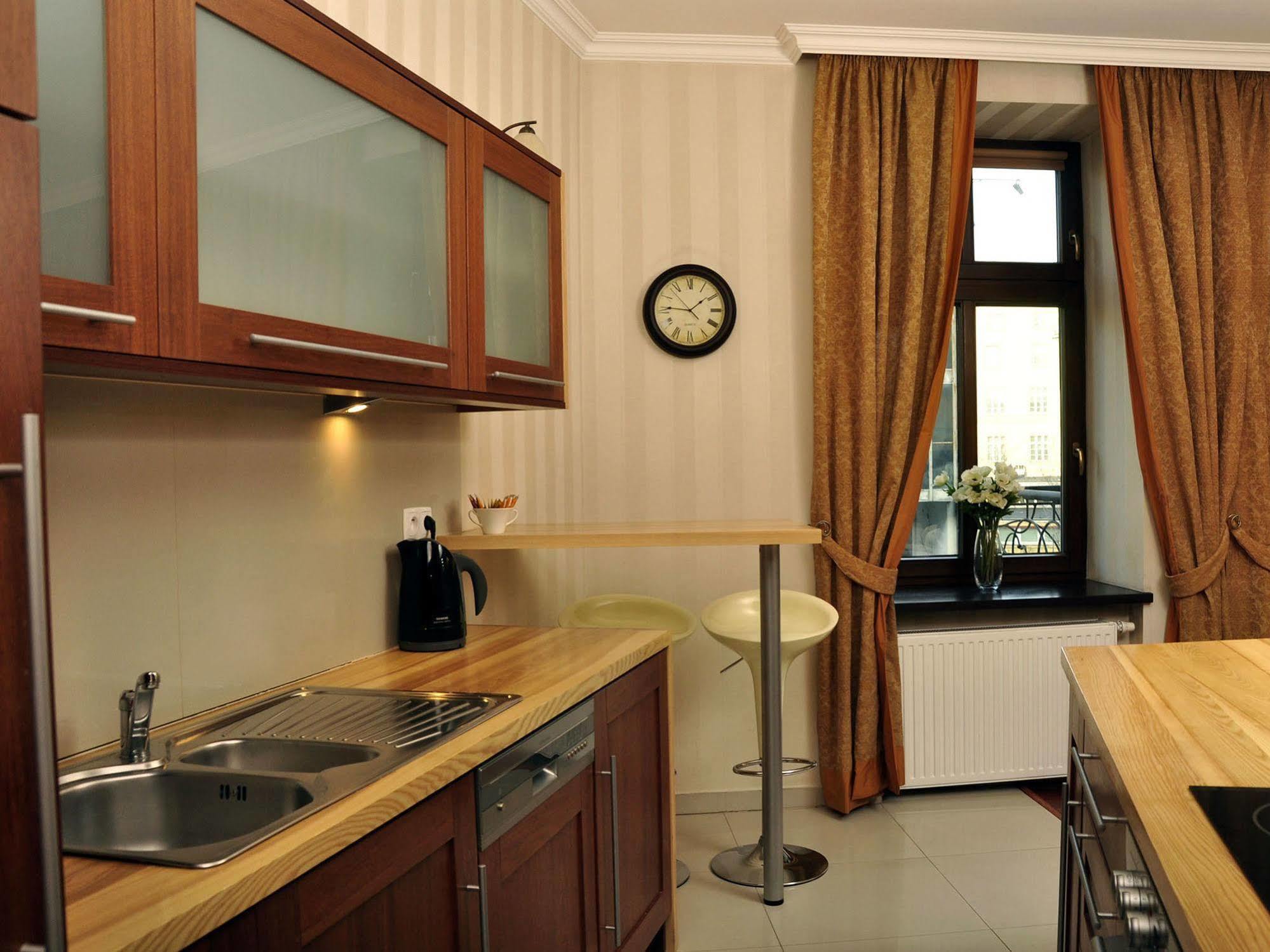 Sleepwalker Boutique Suites Wrocław Buitenkant foto